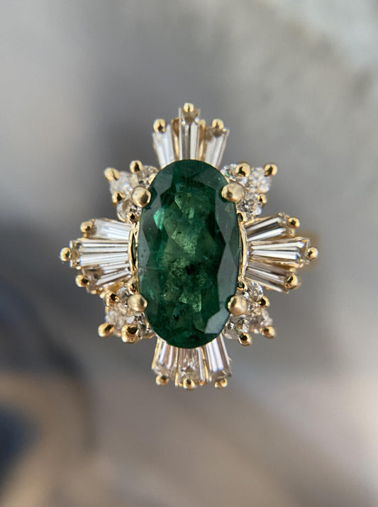 Vintage Emerald Ballerina Ring