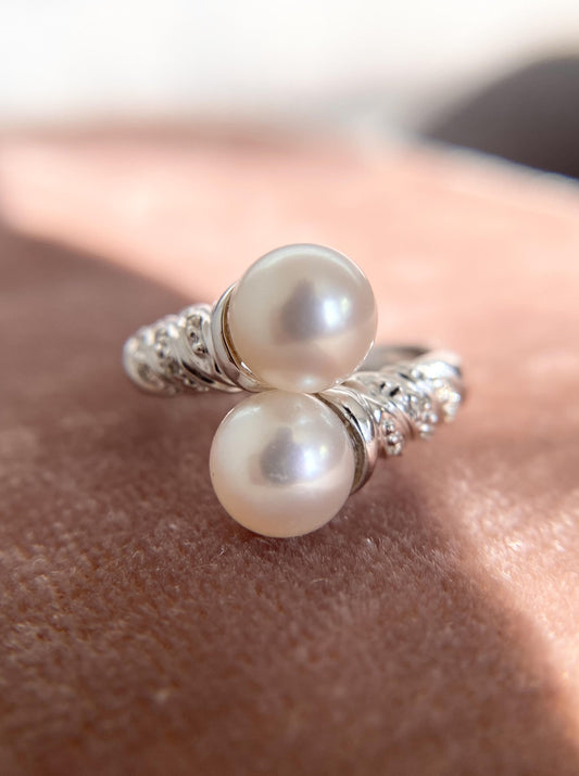 Pearl Toi Et Moi Ring