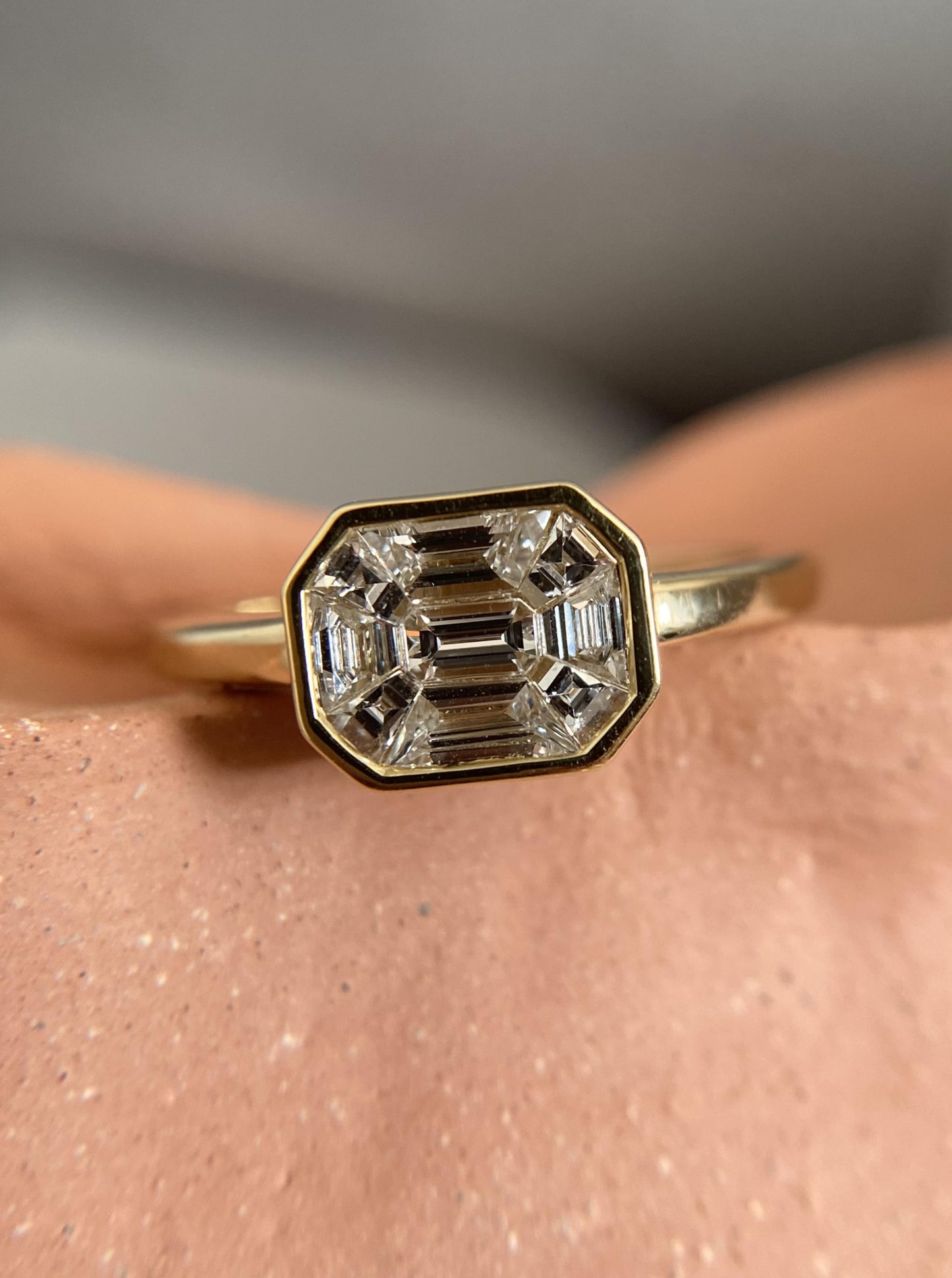 Bezel East West Emerald Seamless Diamond Cluster Ring