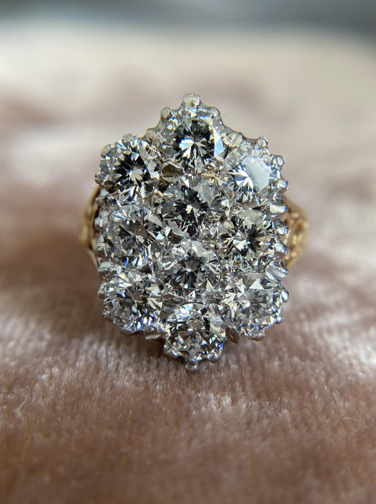 Vintage Big Cluster Diamond Ring