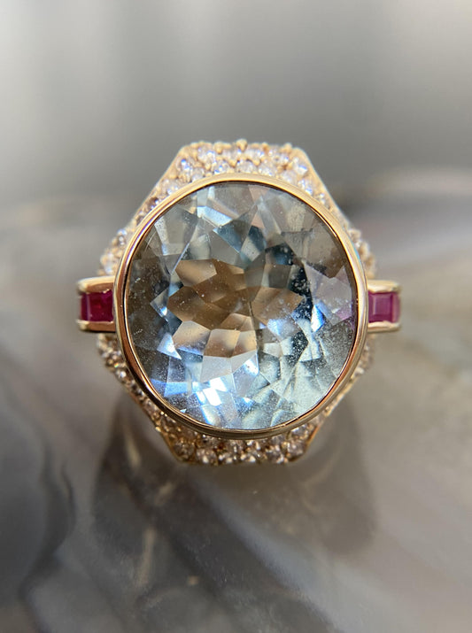 14K Estate Statement Aquamarine Submarine Ring