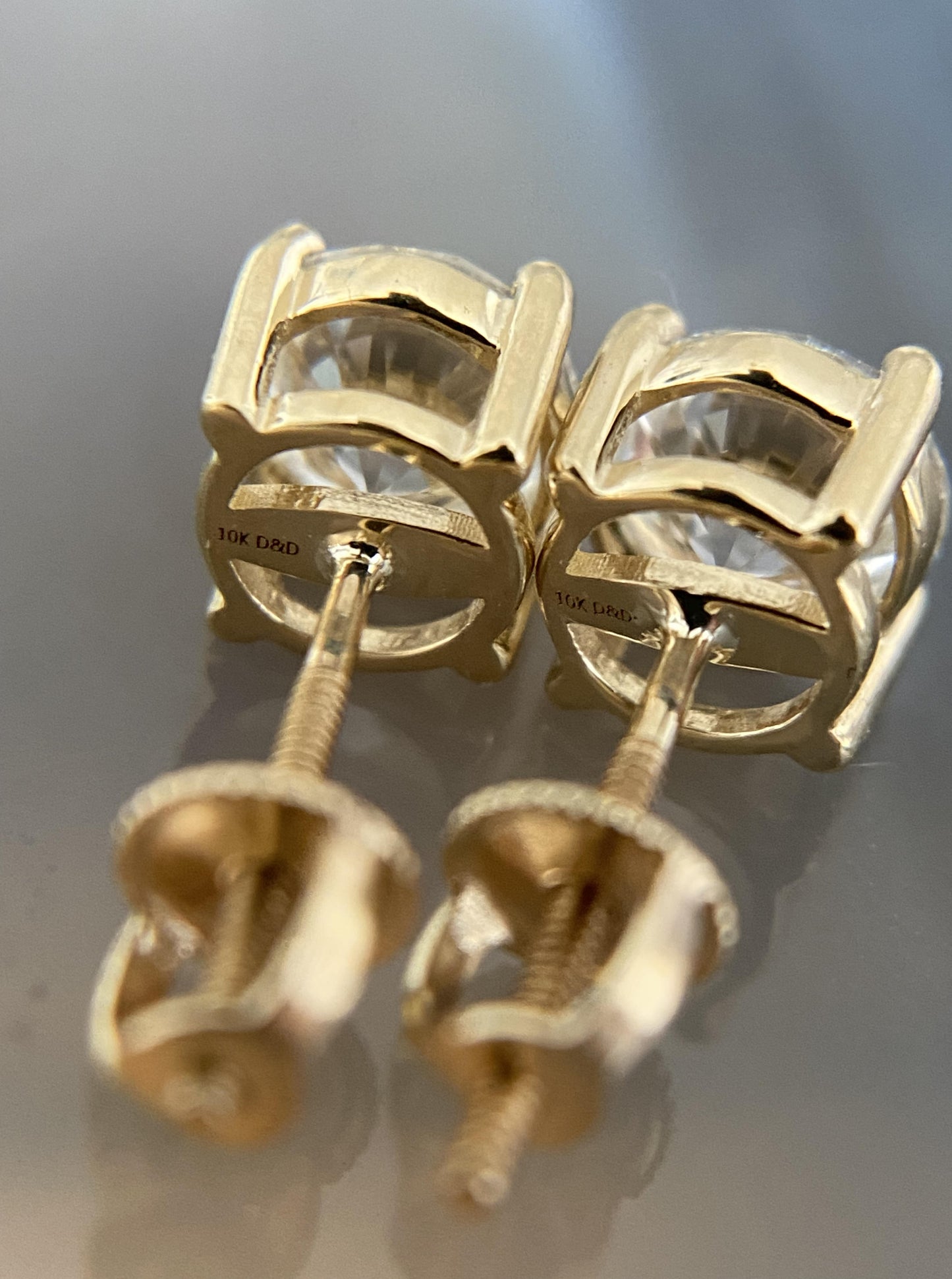 10K Lab Diamond Studs (2ct)