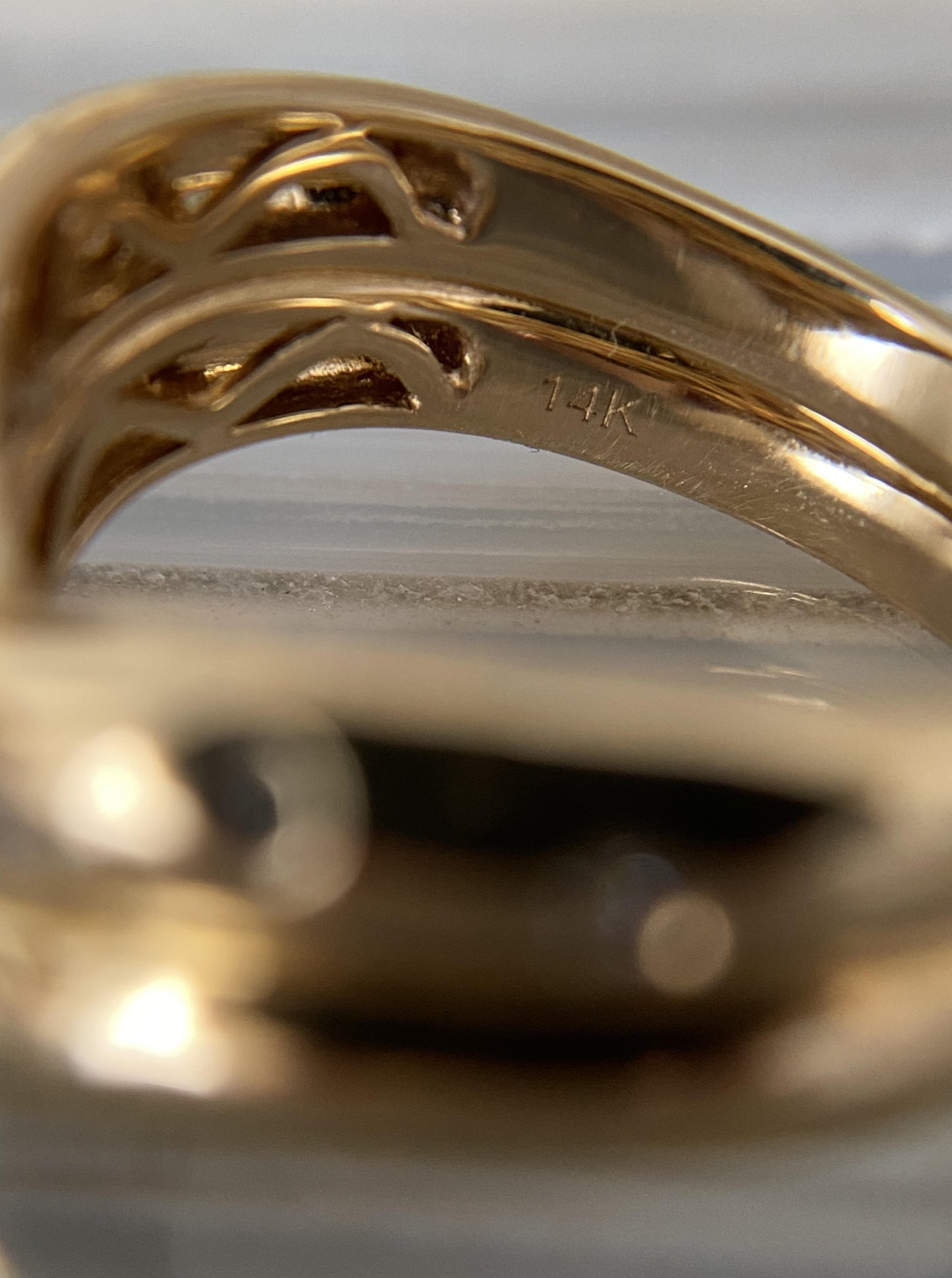 "V" Diamond Stacking Band