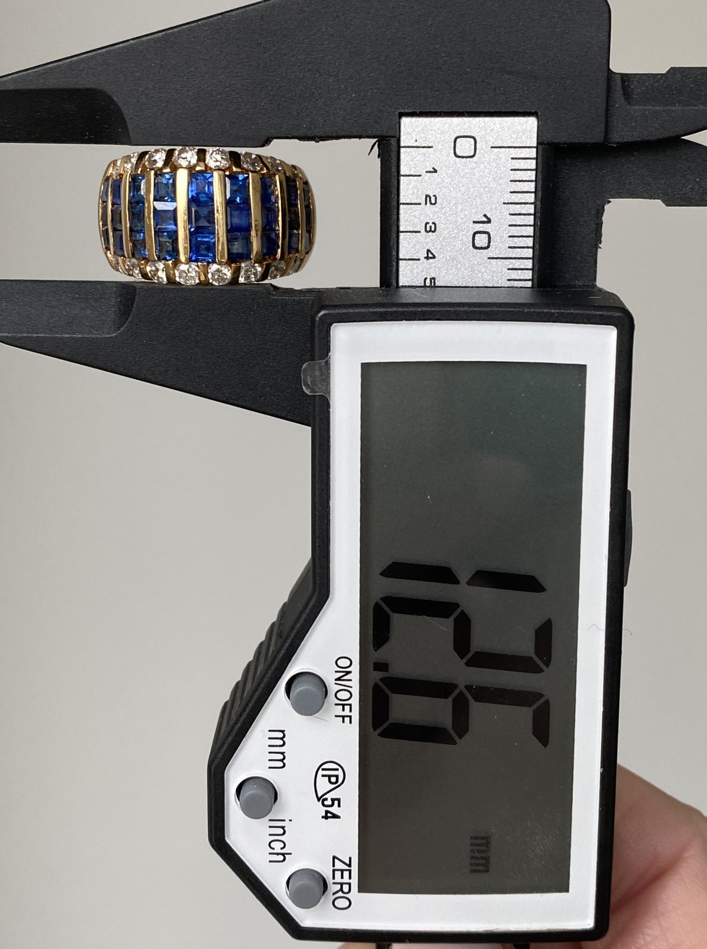 Estate Sapphire Scalloped Band