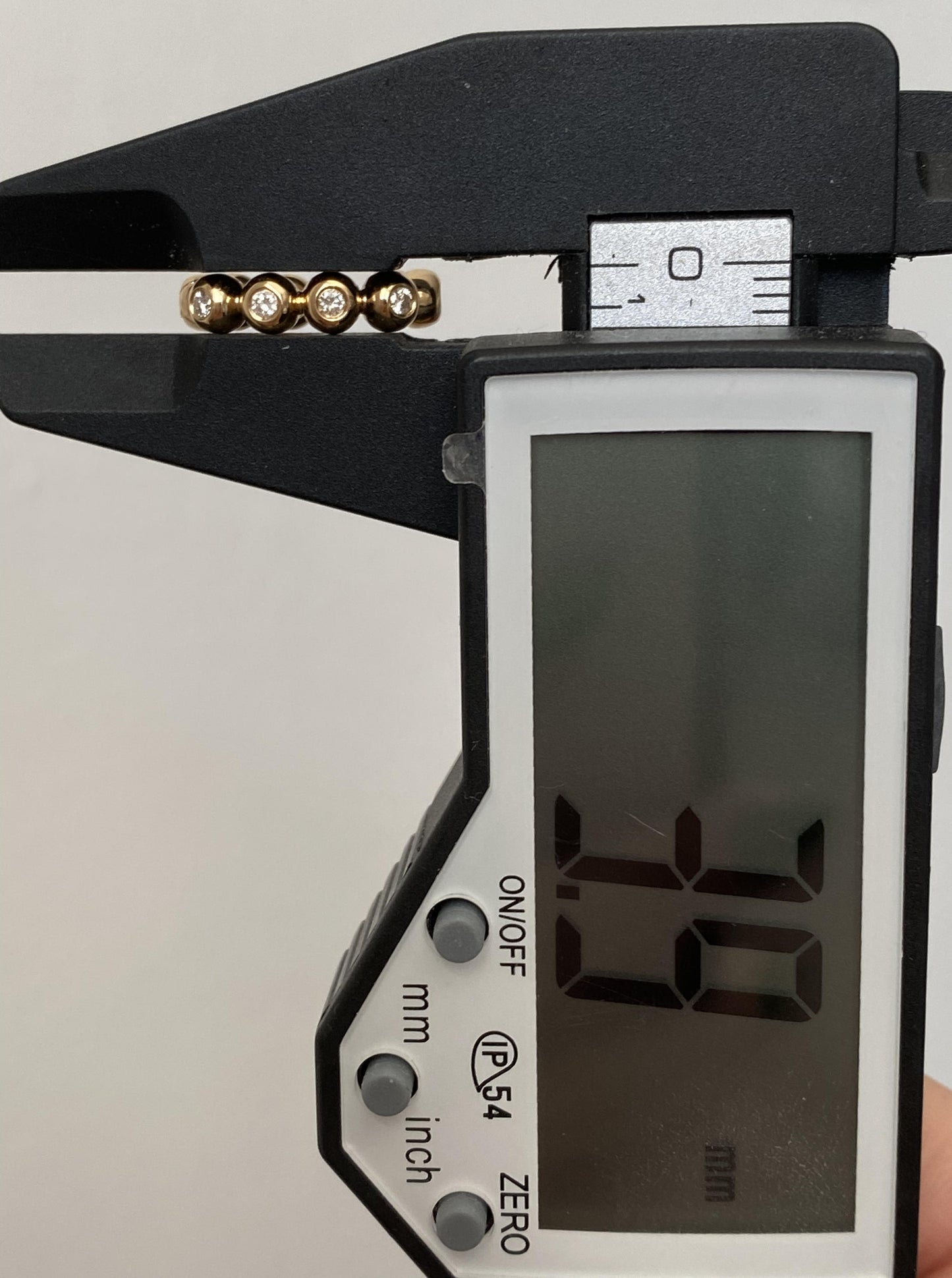 Diamond Bubble Ear Cuff