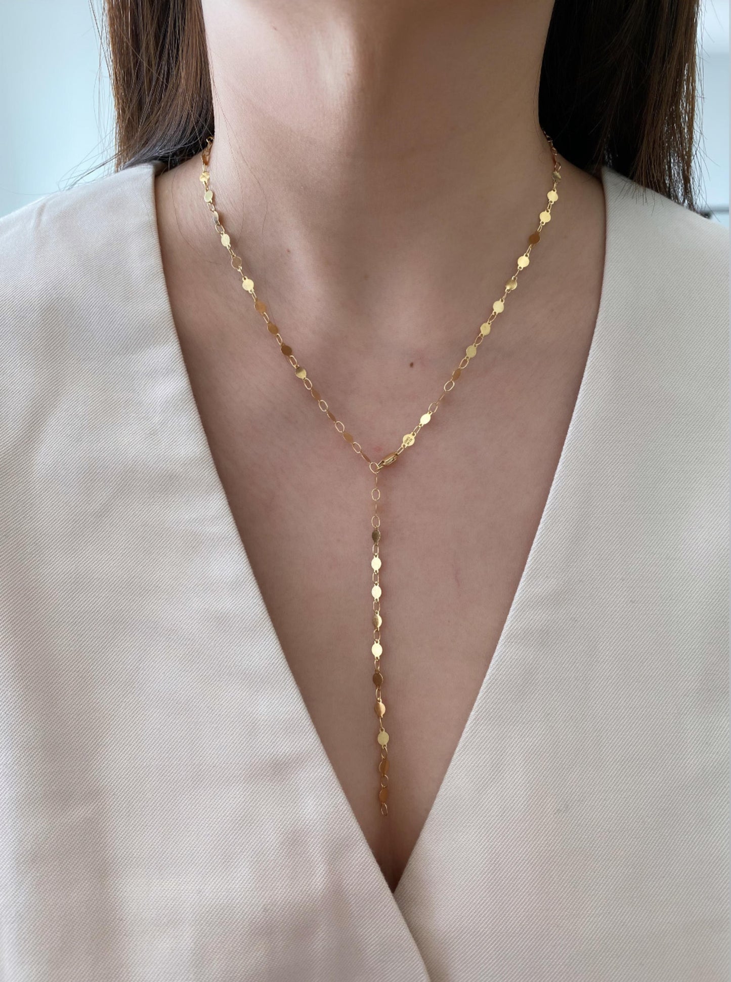 Dainty Round Disk Necklace