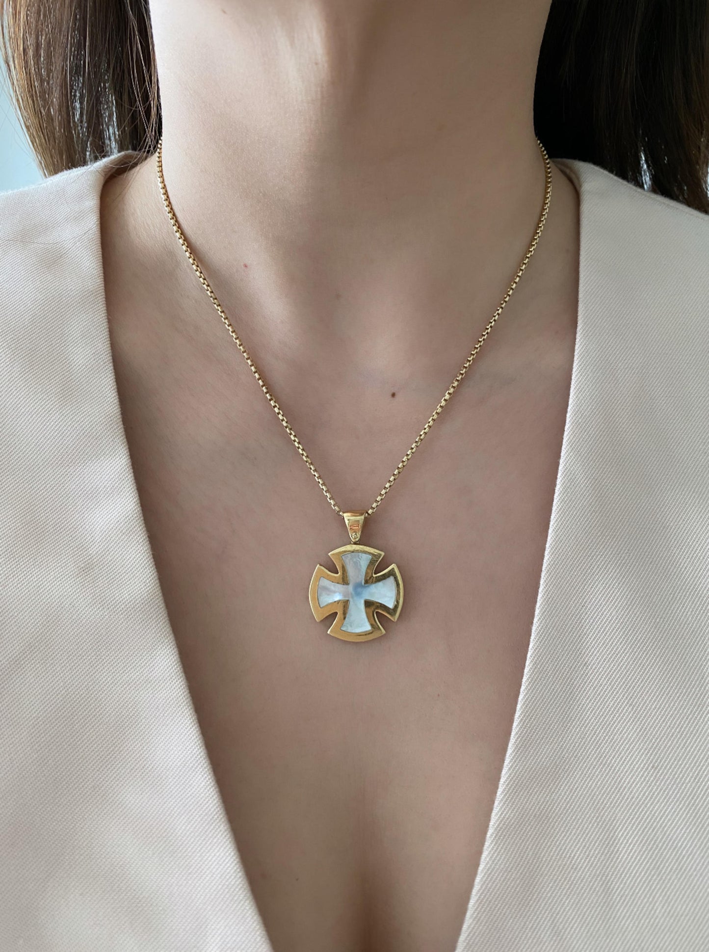 Onyx & Mother of Pearl Pendant