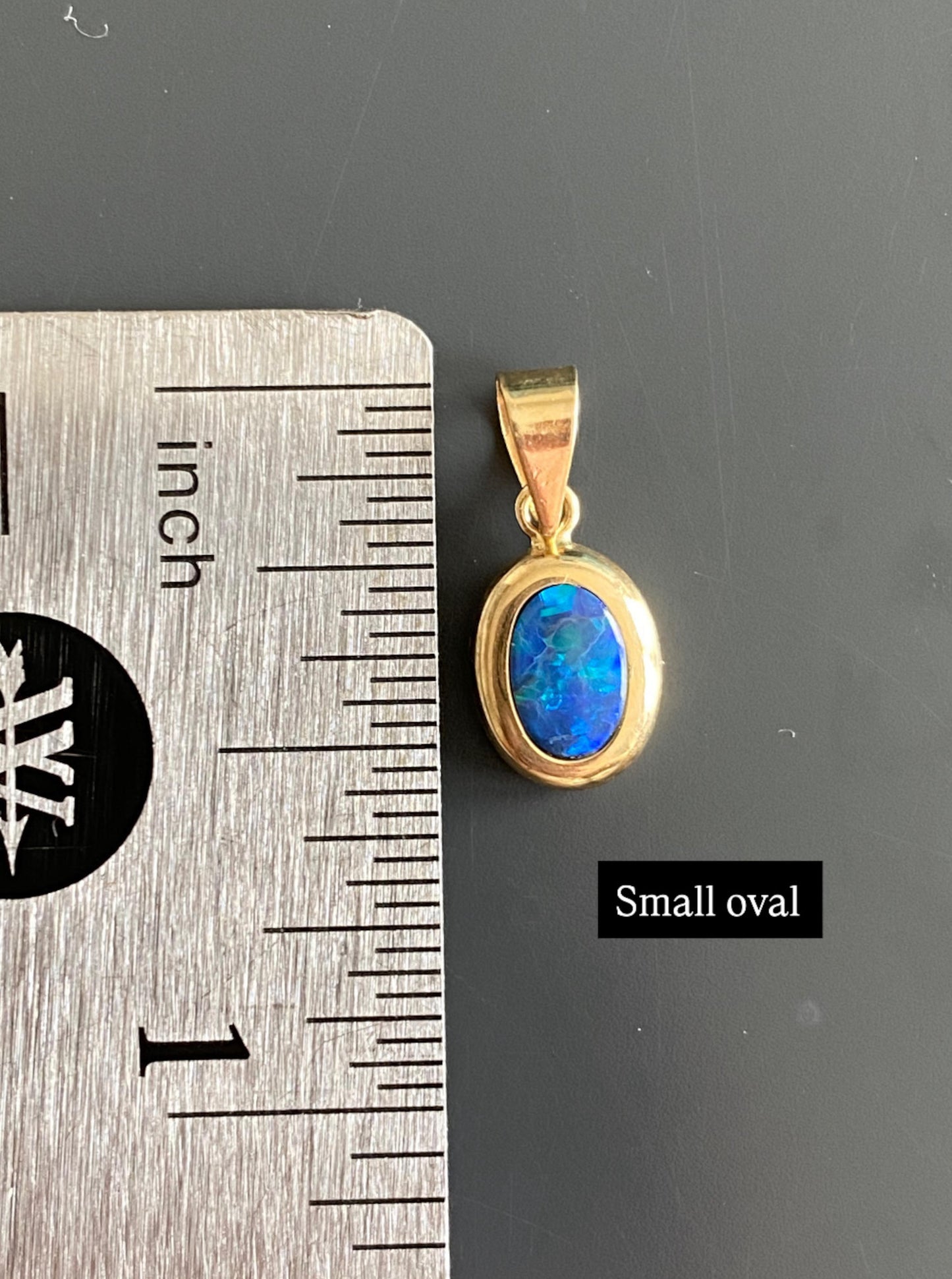 Blouder Black Opal Charms