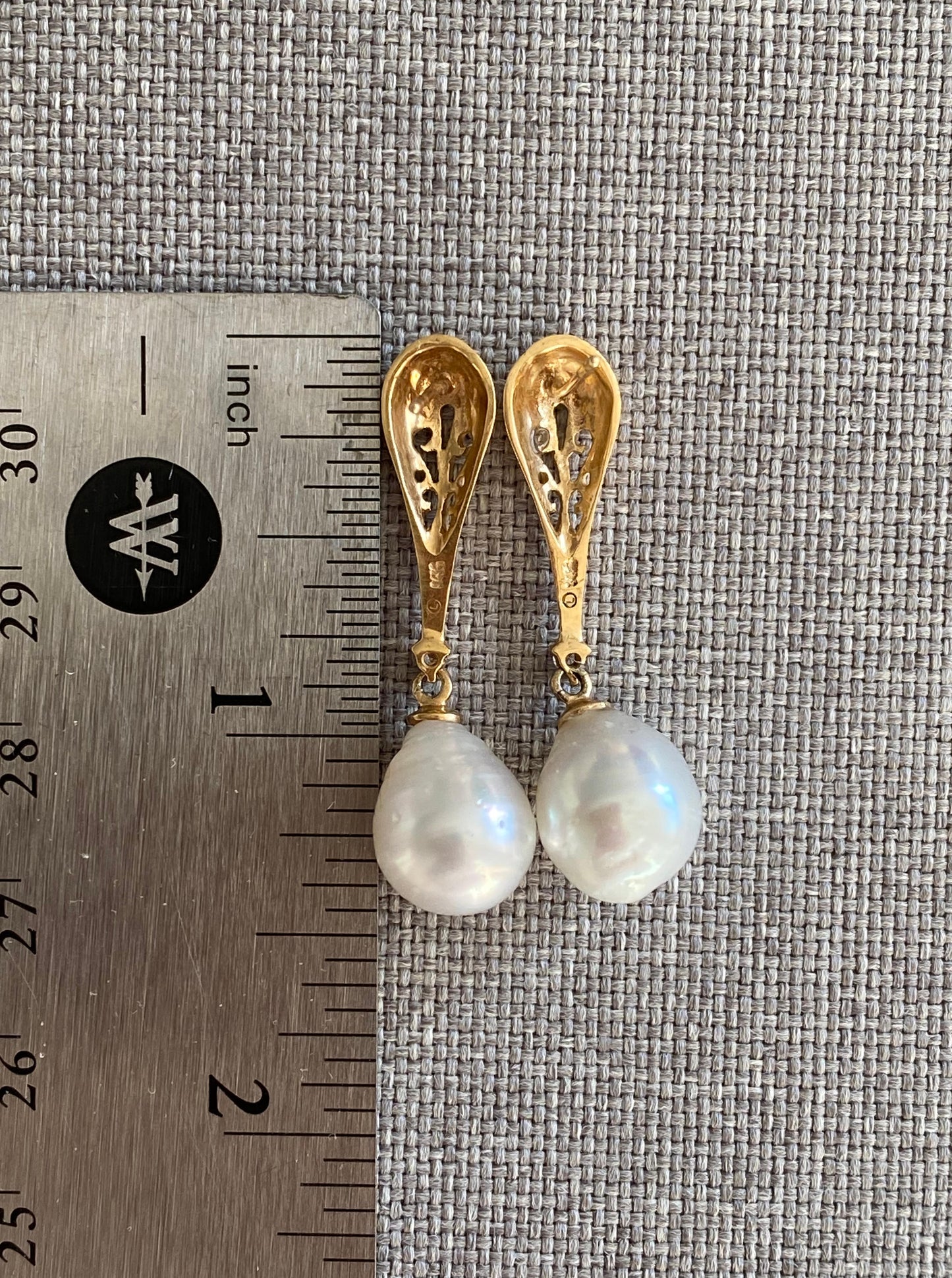 Vintage South Sea Pearl Dangle Earrings