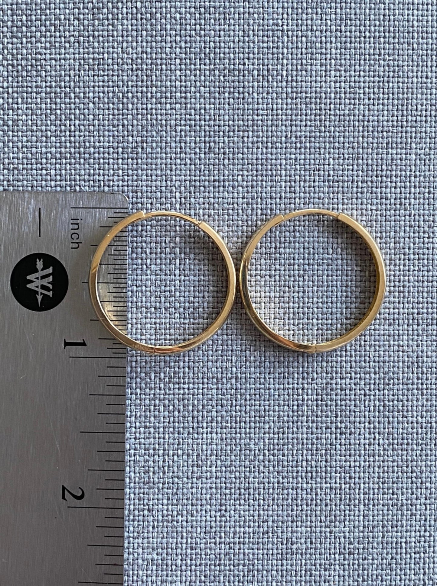 14K Medium Hoops