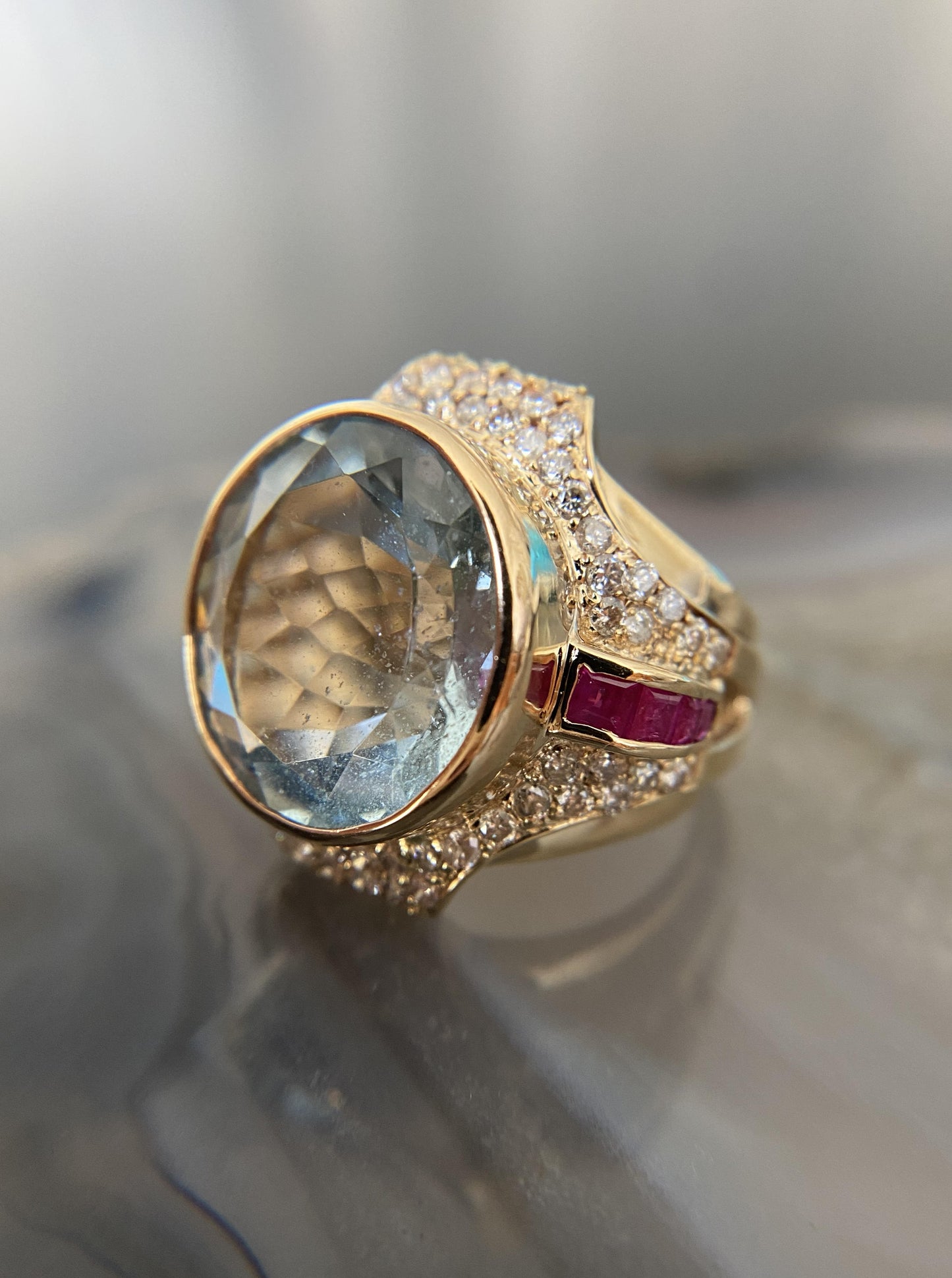 14K Estate Statement Aquamarine Submarine Ring