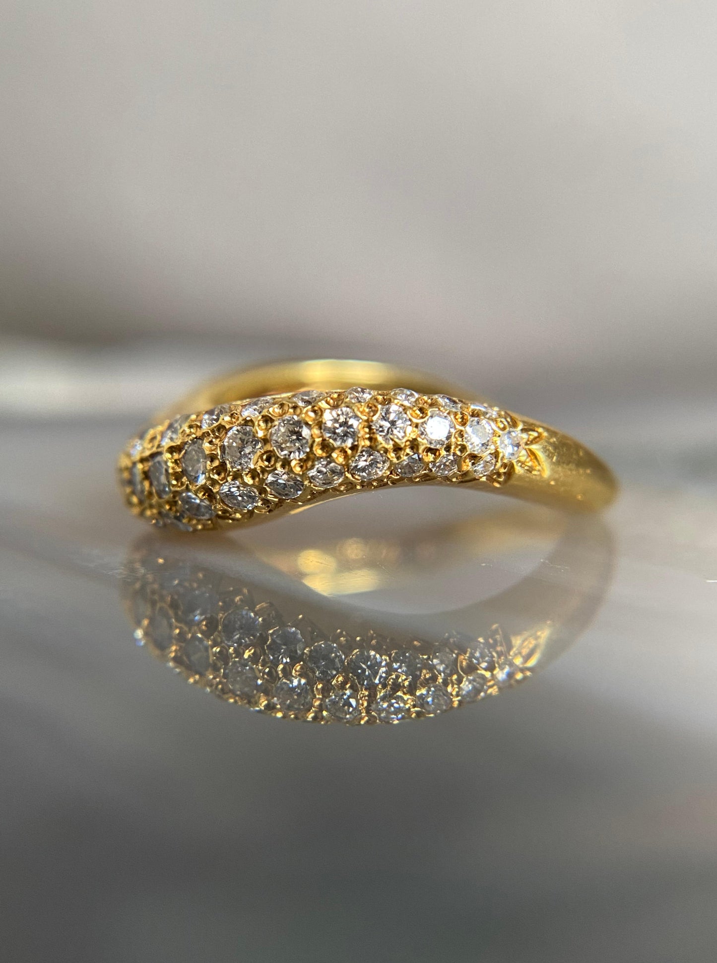 18K Cluster Wavy Diamond Band