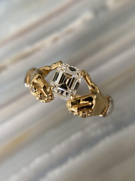 18K Claddagh Diamond Ring